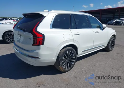 2025 Volvo Xc90 B5 Plus 7-Seater z USA, uszkodzony, nr VIN YV4M12PB4S1375482